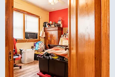 5023 W Eddy Street, Chicago, IL 60641 - Photo 12