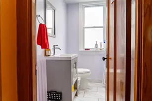 5023 W Eddy St, Chicago, IL 60641 - Photo 10