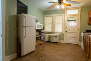 5023 W Eddy St, Chicago, IL 60641 - Photo 26