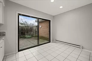 1440 Concorde Cir, Highland Park, IL 60035 - Photo 10