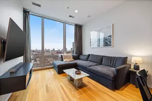 500 W Superior St, Chicago, IL 60654 - Photo 6