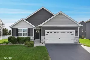 1205 Legacy Pointe Blvd, Joliet, IL 60431 - Photo 2