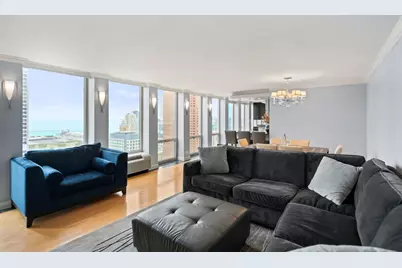 111 E Chestnut Street #55C, Chicago, IL 60611 - Photo 2