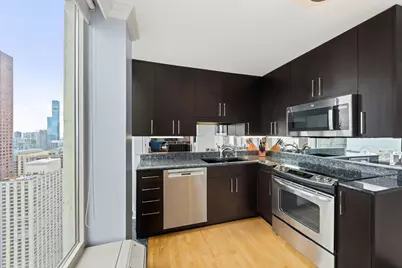 111 E Chestnut Street #55C, Chicago, IL 60611 - Photo 6