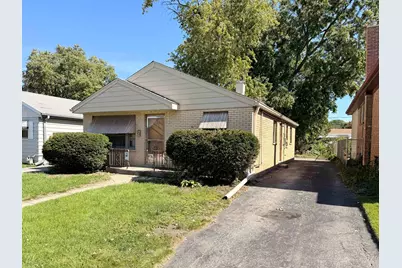 1631 N 36th Avenue, Melrose Park, IL 60160 - Photo 2