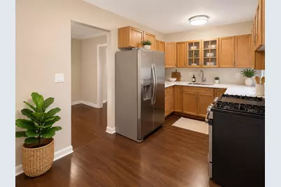 1693 Linden Street, Des Plaines, IL 60018 - Photo 6