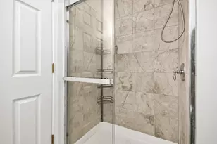 1524 W Fargo Ave, Chicago, IL 60626 - Photo 16