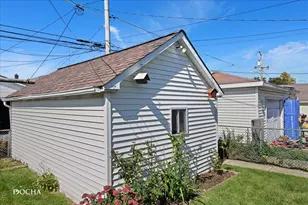 2928 N 76th Ct, Elmwood Park, IL 60707 - Photo 24