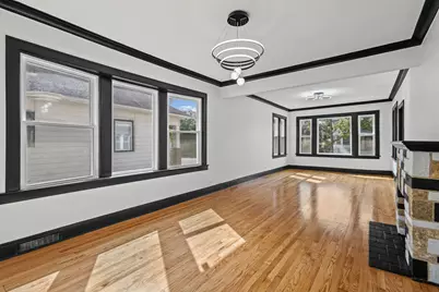 10119 S Wentworth Avenue, Chicago, IL 60628 - Photo 6