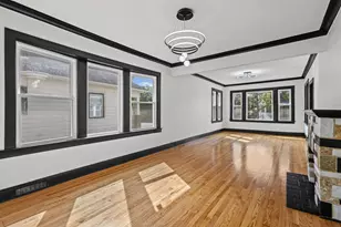 10119 S Wentworth Ave, Chicago, IL 60628 - Photo 6