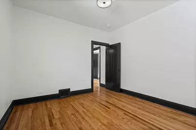 10119 S Wentworth Avenue, Chicago, IL 60628 - Photo 16