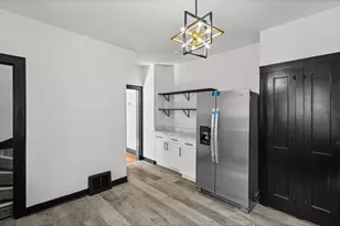 10119 S Wentworth Ave, Chicago, IL 60628 - Photo 12