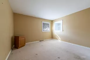 4 N 270 9th Ave, Addison, IL 60101 - Photo 10