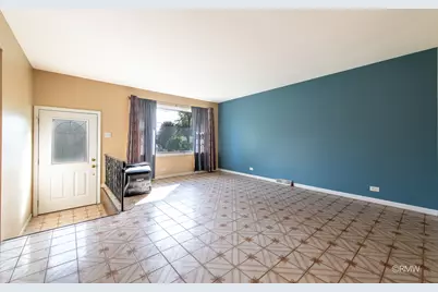 4 N 270 9th Avenue, Addison, IL 60101 - Photo 4