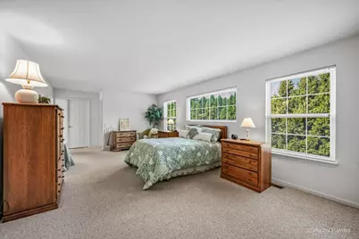 5722 Windsor Court, Rolling Meadows, IL 60008 - Photo 18