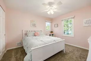 129 Branchwood Dr, Schaumburg, IL 60193 - Photo 22