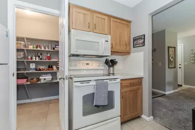11 Brandywine Court #11, Bloomington, IL 61704 - Photo 18