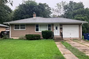 1333 Eastview Dr, Waukegan, IL 60085 - Photo 1