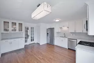 10107 Lawrence Ct, Oak Lawn, IL 60453 - Photo 8