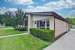 10107 Lawrence Ct, Oak Lawn, IL 60453 - Photo 46