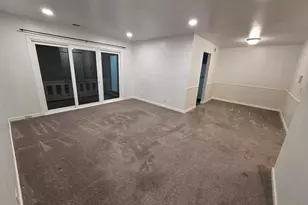 50 Lambert Dr, Schaumburg, IL 60193 - Photo 8