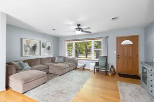 3720 Spring Grove Rd, Johnsburg, IL 60051 - Photo 4
