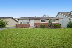 4121 Indian Hill Dr, Country Club Hills, IL 60478 - Photo 1