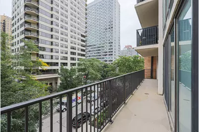 1516 N State Parkway #5B, Chicago, IL 60610 - Photo 10