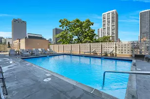 1516 N State Pkwy, Chicago, IL 60610 - Photo 32