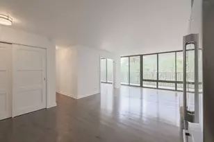 1516 N State Pkwy, Chicago, IL 60610 - Photo 8
