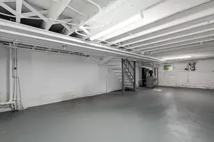 11334 S St Lawrence Ave, Chicago, IL 60628 - Photo 16