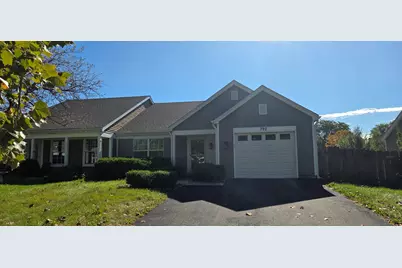 792 Trinity Court, Carol Stream, IL 60188 - Photo 2