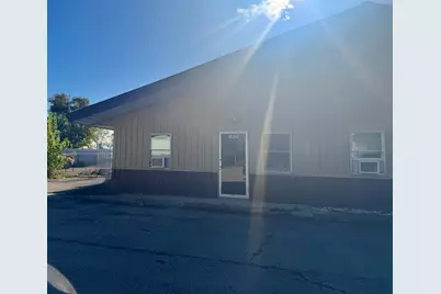 320 E Washington Street, Oswego, IL 60543 - Photo 1