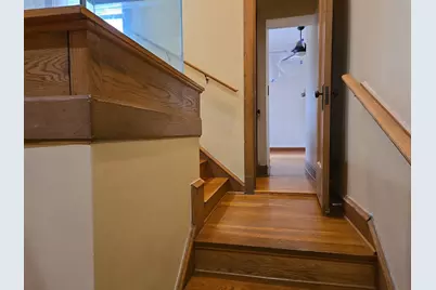 441 N Central Park Avenue, Chicago, IL 60624 - Photo 16