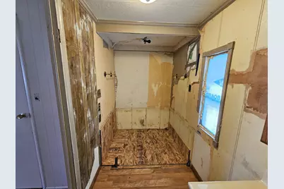 100 S East Street, Chicago, IL 62898 - Photo 24