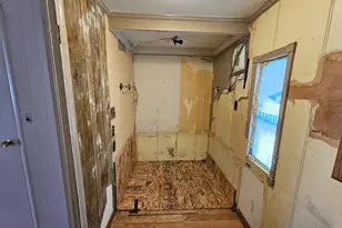 100 S East St, Chicago, IL 62898 - Photo 24