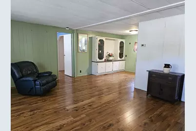 100 S East Street, Chicago, IL 62898 - Photo 14