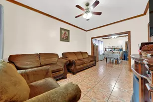 5216 S Artesian Ave, Chicago, IL 60632 - Photo 2