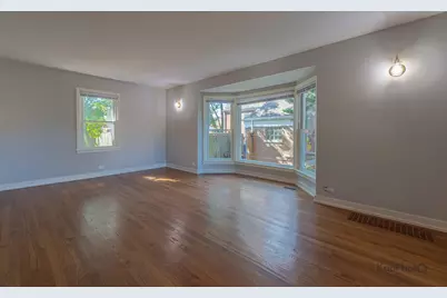1335 Briar Court, Des Plaines, IL 60018 - Photo 2