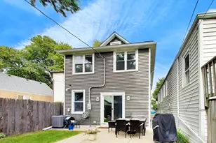 5011 W Strong St, Chicago, IL 60630 - Photo 34