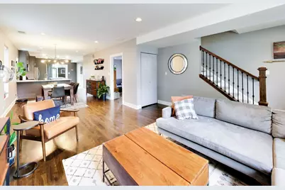 5011 W Strong Street, Chicago, IL 60630 - Photo 4