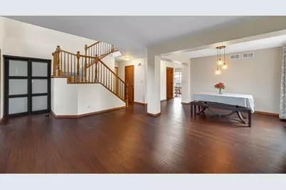 15 Berkshire Court, South Elgin, IL 60177 - Photo 4
