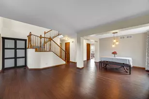15 Berkshire Ct, South Elgin, IL 60177 - Photo 4