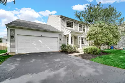 15 Berkshire Court, South Elgin, IL 60177 - Photo 1