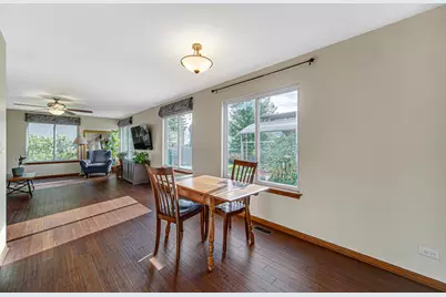 15 Berkshire Court, South Elgin, IL 60177 - Photo 12