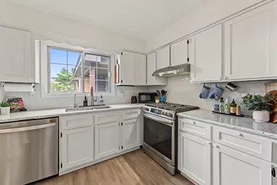 1774 Gloucester Court #C, Wheaton, IL 60189 - Photo 16