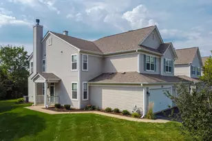 1239 Spaulding Rd, Bartlett, IL 60103 - Photo 2