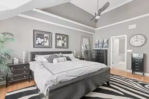 876 N Maple Ave, Palatine, IL 60067 - Photo 14