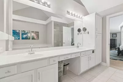876 N Maple Avenue, Palatine, IL 60067 - Photo 16