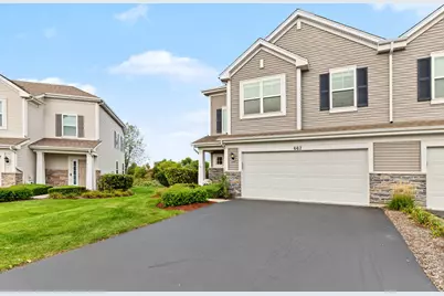 667 Anchorage Court, Pingree Grove, IL 60140 - Photo 2